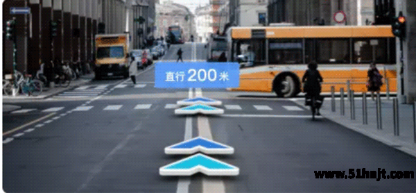 百度地图实景导航直行路线提示